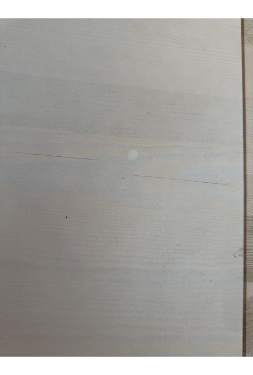 Spisebord i lys træ